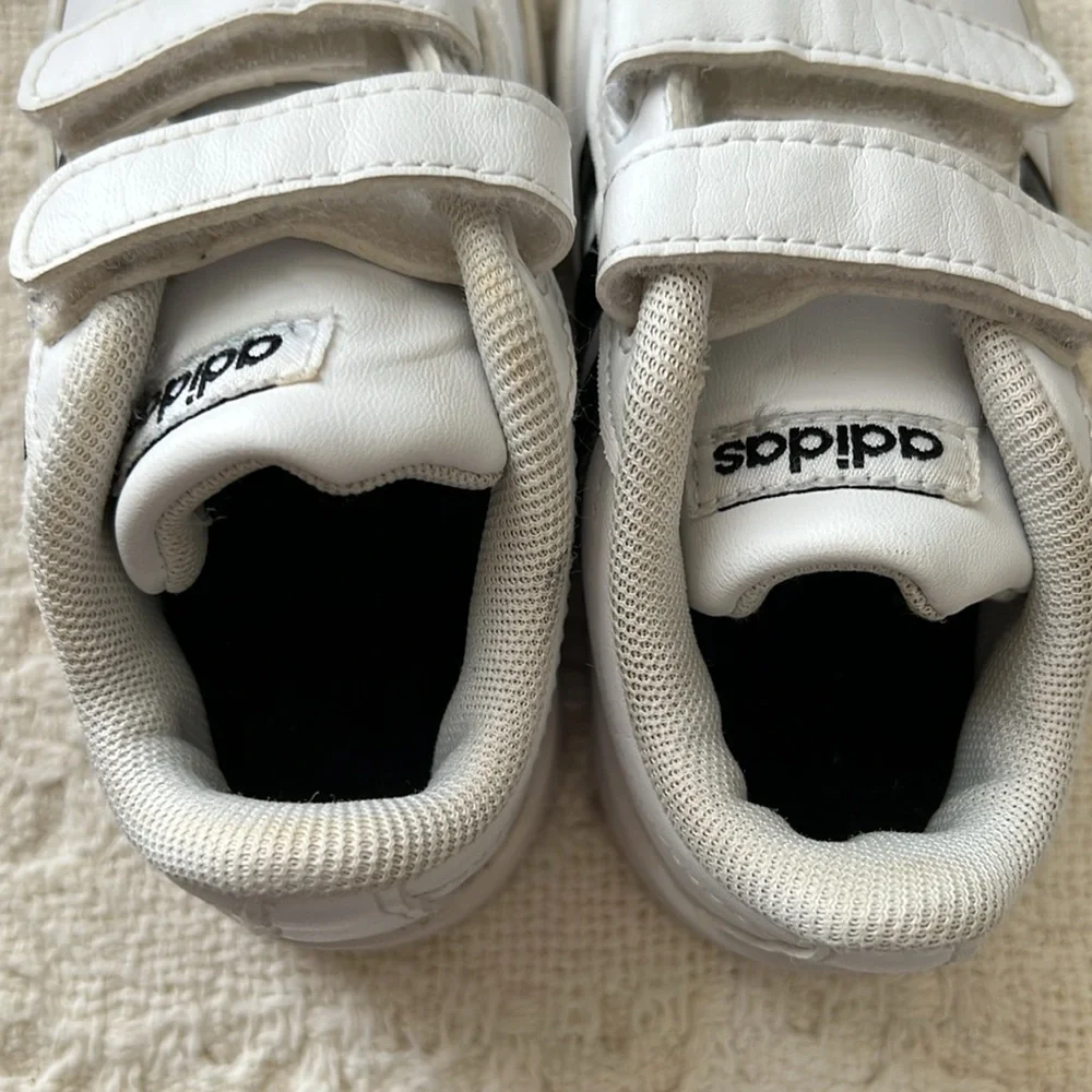 Adidas Kids White and Black Velcro Sneakers size 6K